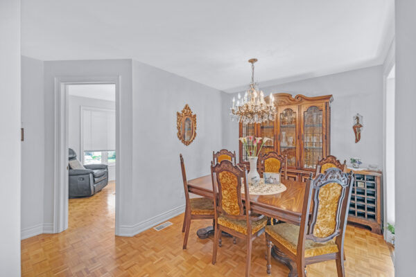76-Deerchase-Circle-Vaughan-Web-Salisbury-61