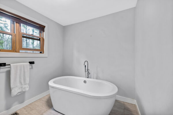 8-Kose-Avenue-Georgina-Web-Salisbury-54
