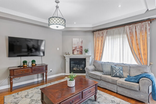 91-Capera-Drive-Vaughan-Web-Salisbury-18