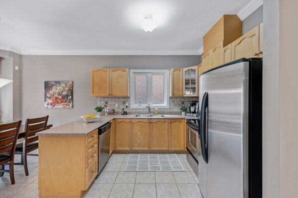 91-Capera-Drive-Vaughan-Web-Salisbury-22