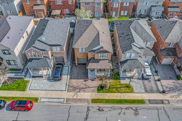 91-Capera-Drive-Vaughan-Web-Salisbury-3