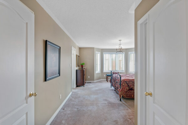 91-Capera-Drive-Vaughan-Web-Salisbury-30