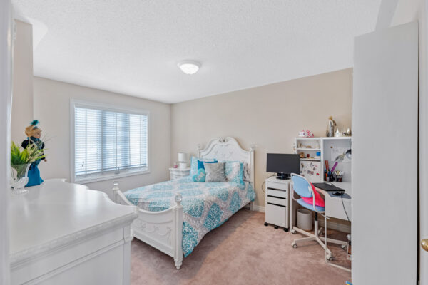 91-Capera-Drive-Vaughan-Web-Salisbury-40