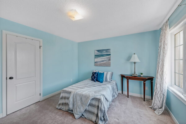 91-Capera-Drive-Vaughan-Web-Salisbury-45