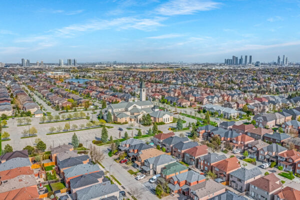 91-Capera-Drive-Vaughan-Web-Salisbury-57