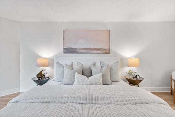 10-Kenneth-Avenue-#406-Toronto-Web-Salisbury-28