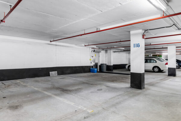 10-Kenneth-Avenue-#406-Toronto-Web-Salisbury-37