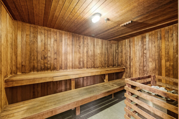 10-Kenneth-Avenue-#406-Toronto-Web-Salisbury-42
