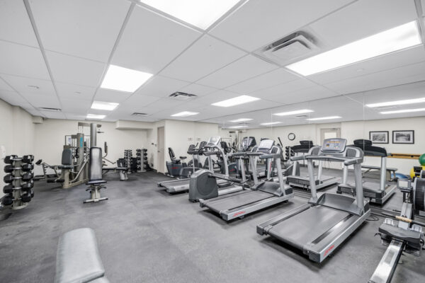 10-Kenneth-Avenue-#406-Toronto-Web-Salisbury-45