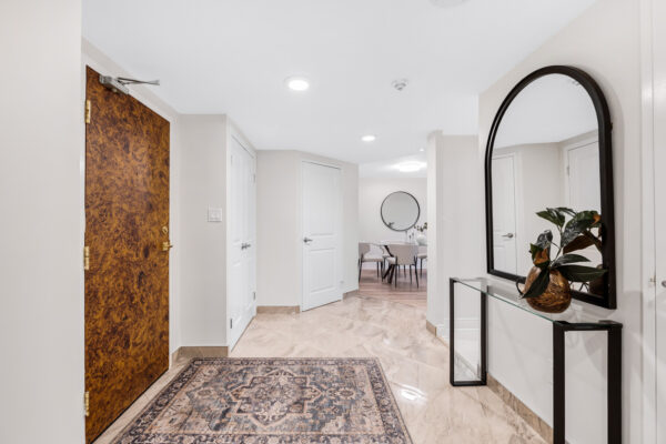 10-Kenneth-Avenue-#406-Toronto-Web-Salisbury-6