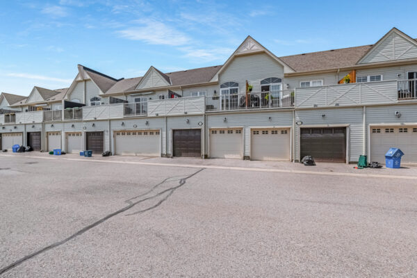 111-Civic-Centre-Drive-Whitby-Web-Salisbury-50
