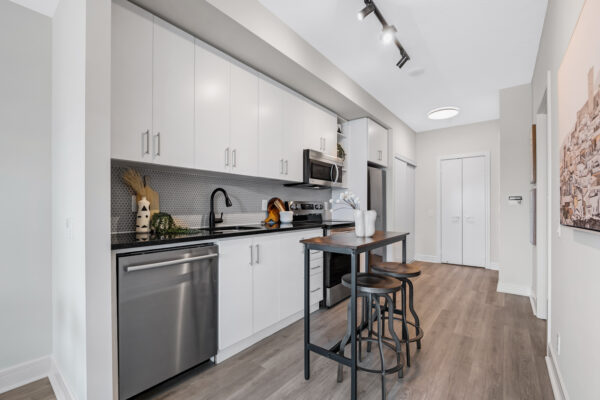 116-George-Street-#N1404-Toronto-Web-Salisbury-10