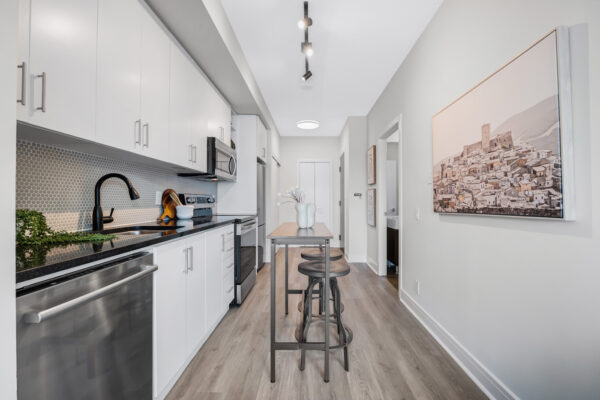 116-George-Street-#N1404-Toronto-Web-Salisbury-12