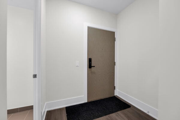 118-Merchants'-Wharf-#517-Toronto-Web-Salisbury-8