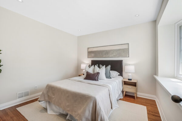 15-Ashall-Boulevard-Toronto-Web-Salisbury-29