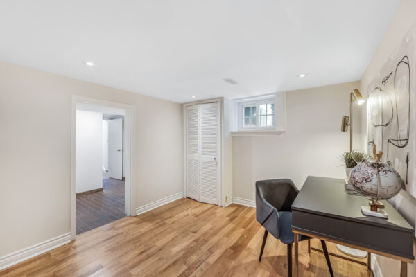 15-Ashall-Boulevard-Toronto-Web-Salisbury-53