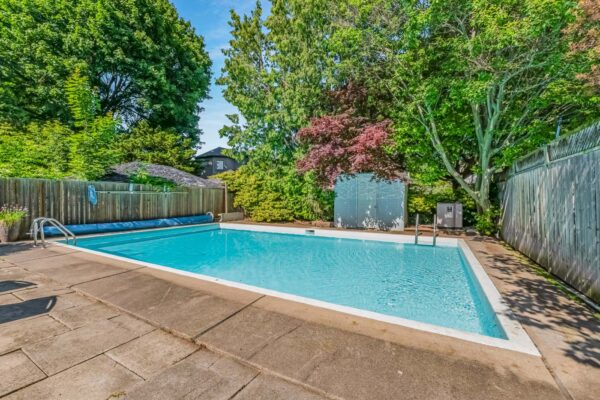 15-Ashall-Boulevard-Toronto-Web-Salisbury-66