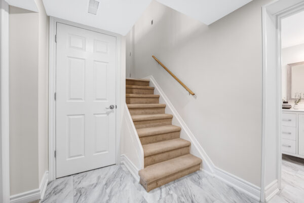15-Bugle-Hill-Road-Toronto-Web-Salisbury-41