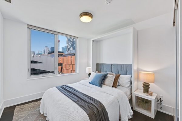 15-Merchants'-Wharf-#931-Toronto-Web-Salisbury-35