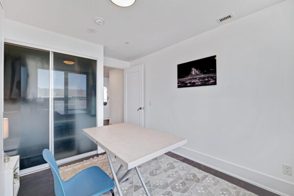 15-Merchants'-Wharf-#931-Toronto-Web-Salisbury-39