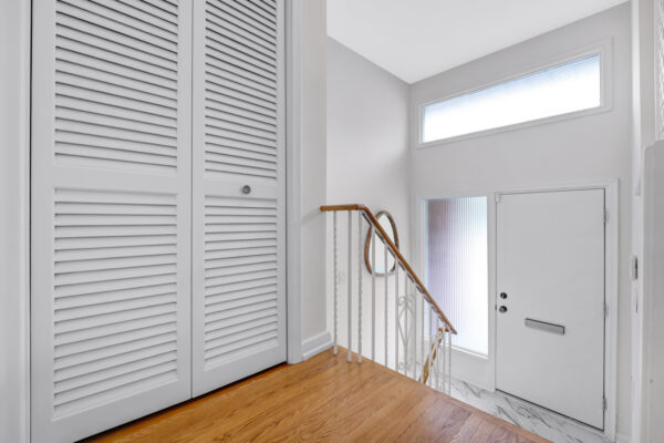 27-Fenlon-Drive-Toronto-Web-Salisbury-11