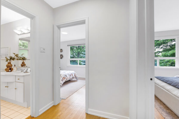 27-Fenlon-Drive-Toronto-Web-Salisbury-36