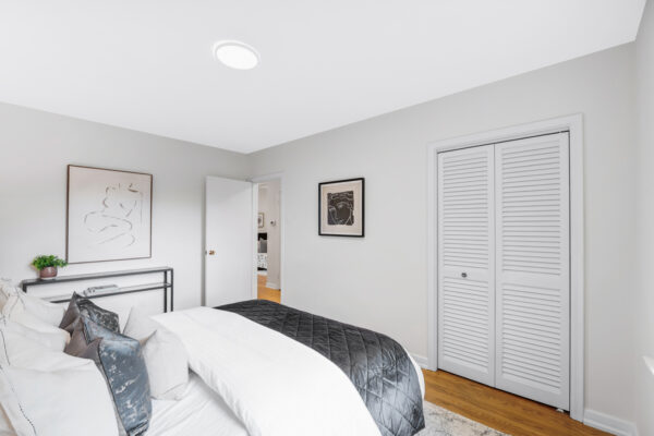 27-Fenlon-Drive-Toronto-Web-Salisbury-39