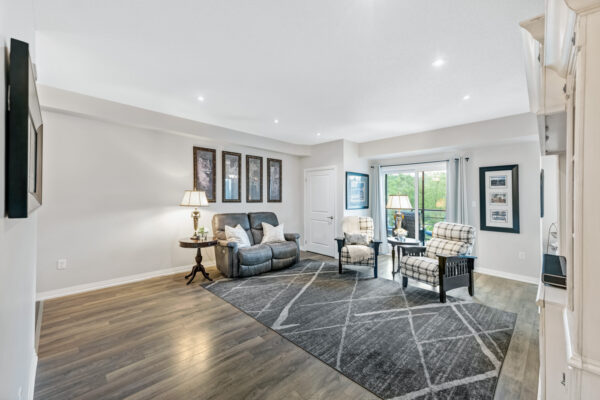306-Essa-Road-#614-Barrie-Web-Salisbury-13