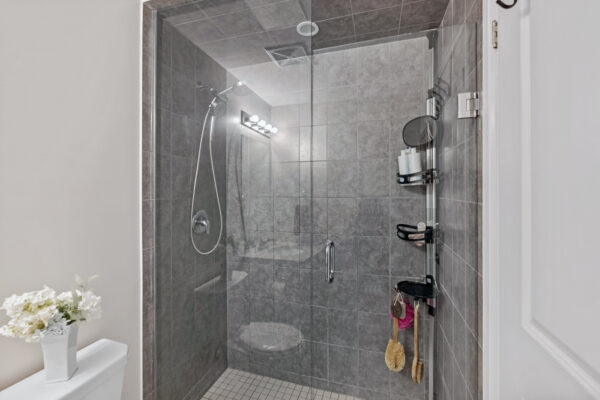 306-Essa-Road-#614-Barrie-Web-Salisbury-25