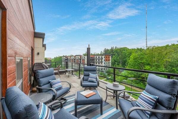 306-Essa-Road-#614-Barrie-Web-Salisbury-31