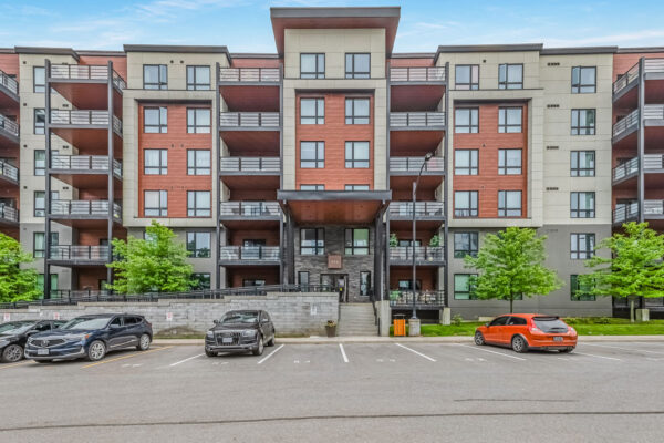 306-Essa-Road-#614-Barrie-Web-Salisbury-7