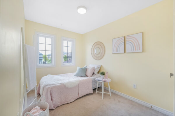 32-Arch-Brown-Court-Barrie-Web-Salisbury-43