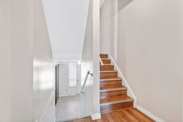 32-Scotney-Grove-Toronto-Web-Salisbury-27