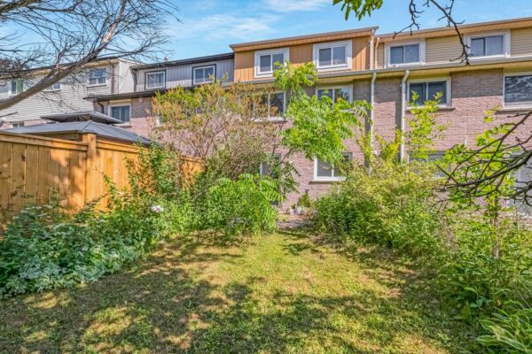 32-Scotney-Grove-Toronto-Web-Salisbury-49