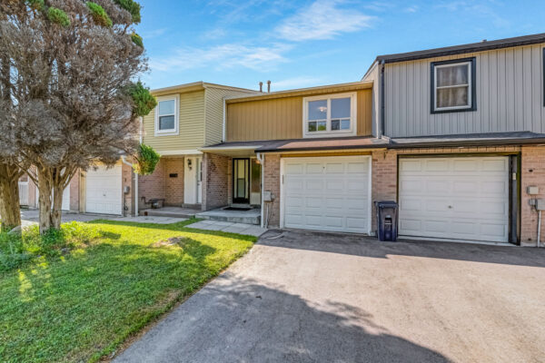 32-Scotney-Grove-Toronto-Web-Salisbury-7