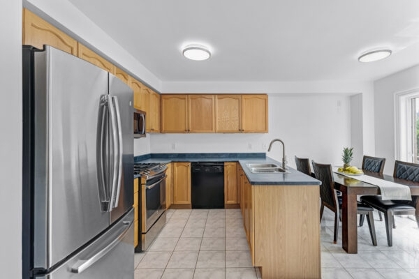 4735-Apple-Blossom-Circle-Mississauga-Web-Salisbury-18