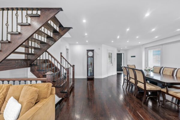 4735-Apple-Blossom-Circle-Mississauga-Web-Salisbury-22