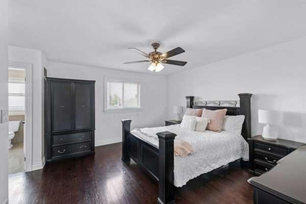 4735-Apple-Blossom-Circle-Mississauga-Web-Salisbury-26
