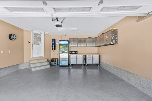 4735-Apple-Blossom-Circle-Mississauga-Web-Salisbury-41