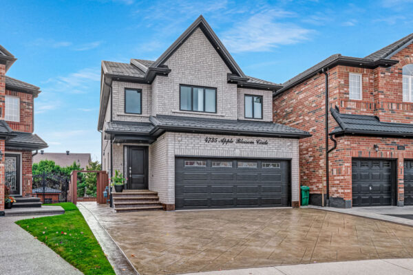 4735-Apple-Blossom-Circle-Mississauga-Web-Salisbury-8