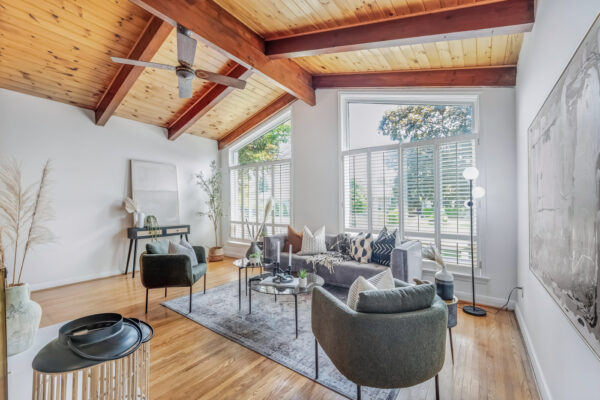 6-Lynn-Gate-Crescent-Toronto-Web-Salisbury-12