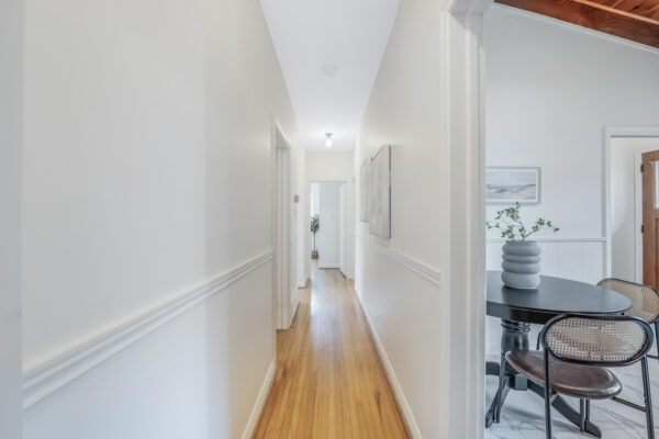 6-Lynn-Gate-Crescent-Toronto-Web-Salisbury-25