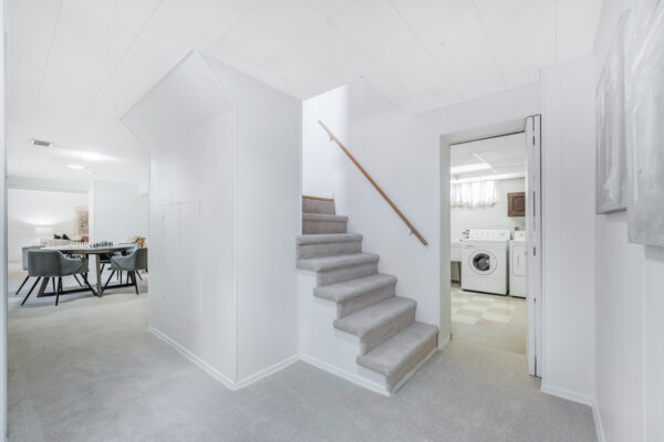 6-Lynn-Gate-Crescent-Toronto-Web-Salisbury-37