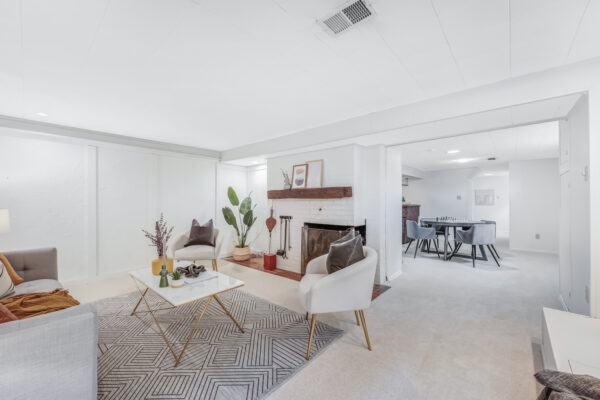 6-Lynn-Gate-Crescent-Toronto-Web-Salisbury-44