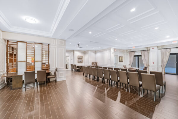 662-Sheppard-Avenue-East-#1704-Toronto-Web-Salisbury-45