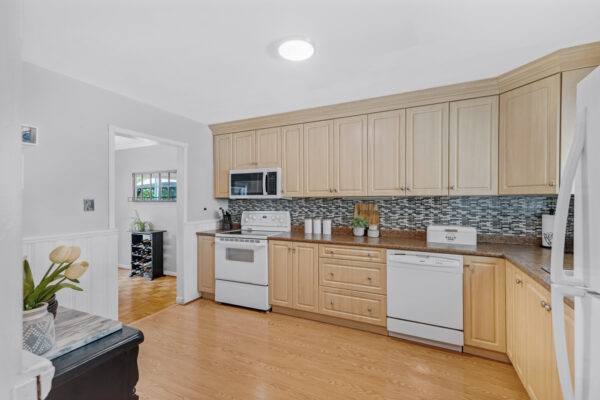73-Roser-Crescent-Bowmanville-Web-Salisbury-24