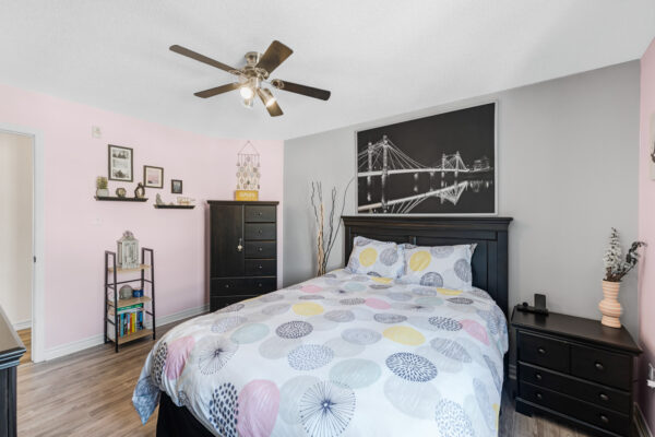 135-Sydenham-Wells-#6-Barrie-Web-Salisbury-25