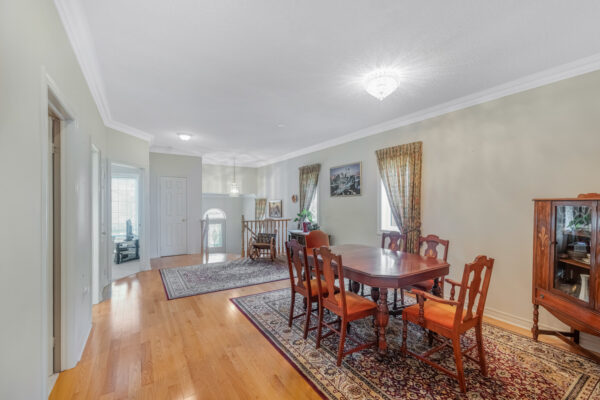 161-Deerglen-Terrace-Aurora-Web-Salisbury-16