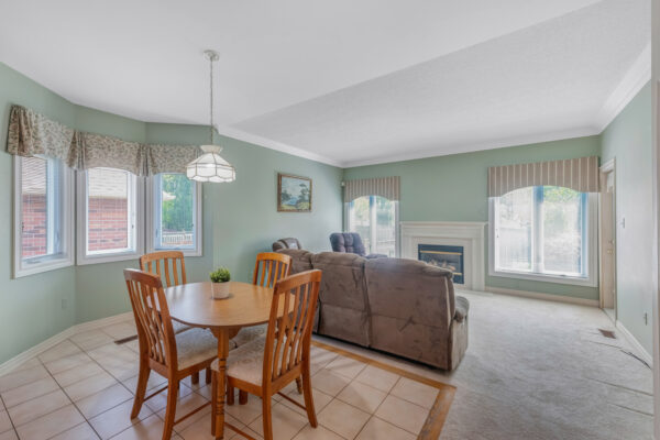161-Deerglen-Terrace-Aurora-Web-Salisbury-25
