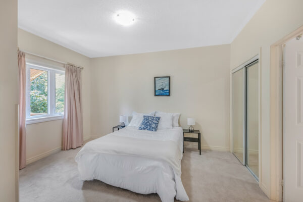 161-Deerglen-Terrace-Aurora-Web-Salisbury-30